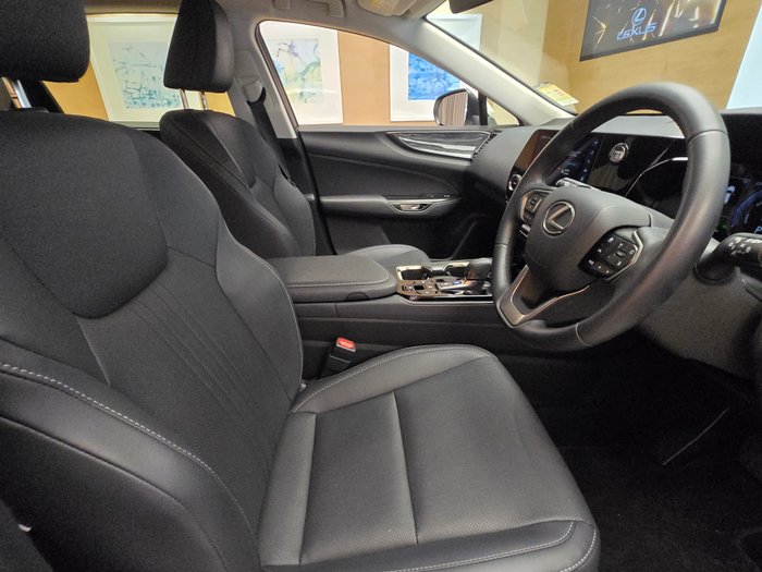 2024 Lexus NX350H Luxury AWD