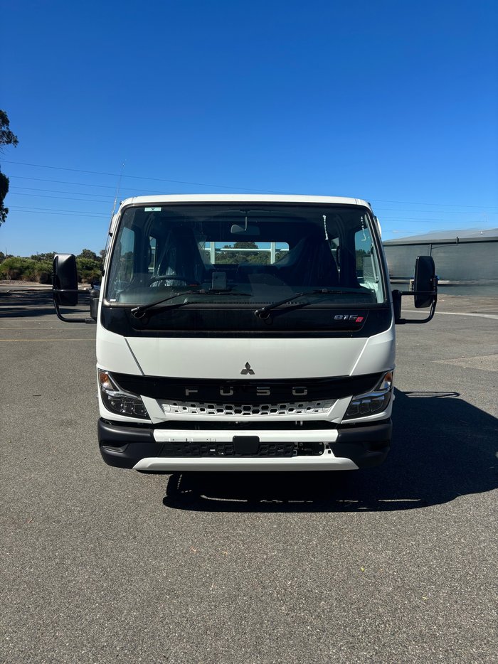 2025 Fuso Canter 815