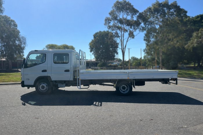 2025 Fuso Canter 815