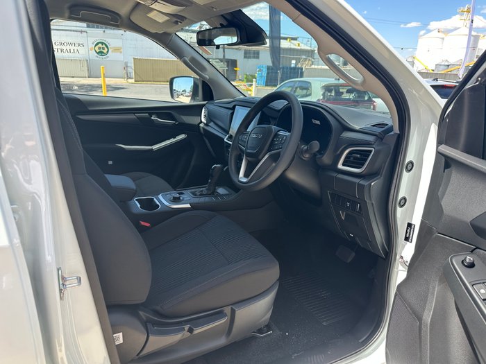 2025 Isuzu MU-X MY25.5 Isuzu MU-X 4X4  LSM 3.0 L Automatic (UJOR504D)