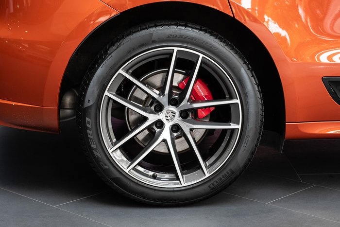 2024 Porsche Macan S