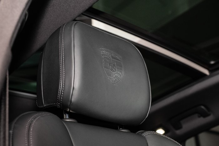 2024 Porsche Macan S