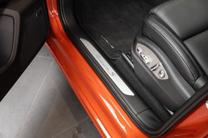 2024 Porsche Macan S