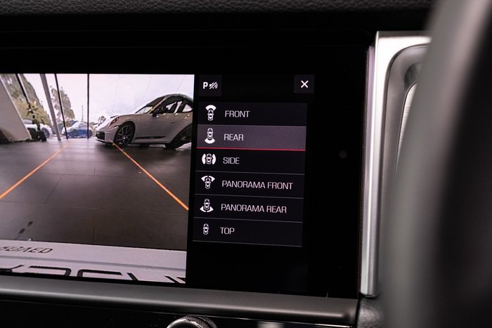 2024 Porsche Macan S