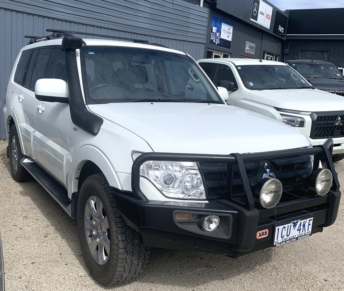 Mitsubishi NW6S45 NW Pajero GLX-R Diesel Automatic White
