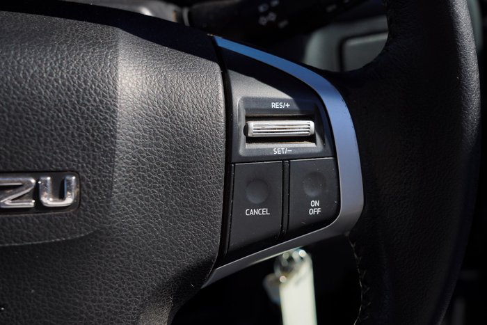 2019 Isuzu D-MAX LS-U