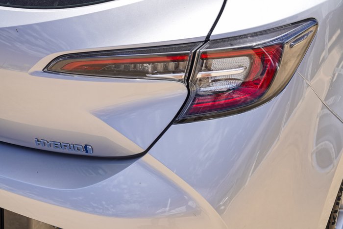 2020 Toyota Corolla Ascent Sport Hybrid