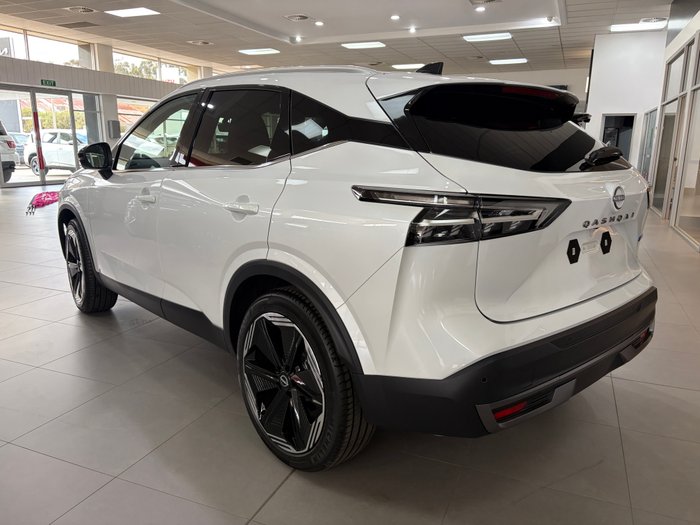 2026 NISSAN J12 TI-L