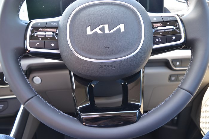 2025 Kia Carnival GT-Line Lite