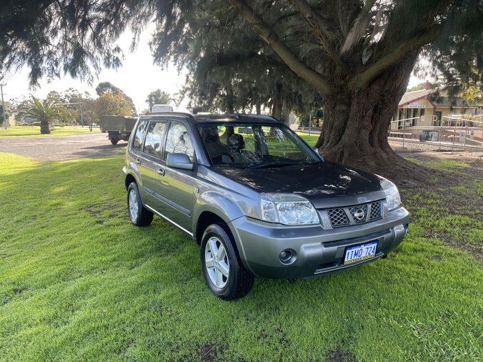 2006 Nissan X-Trail 