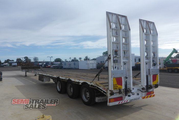 2009 Barker 45FT-70FT Dropdeck Extendable with Ramps