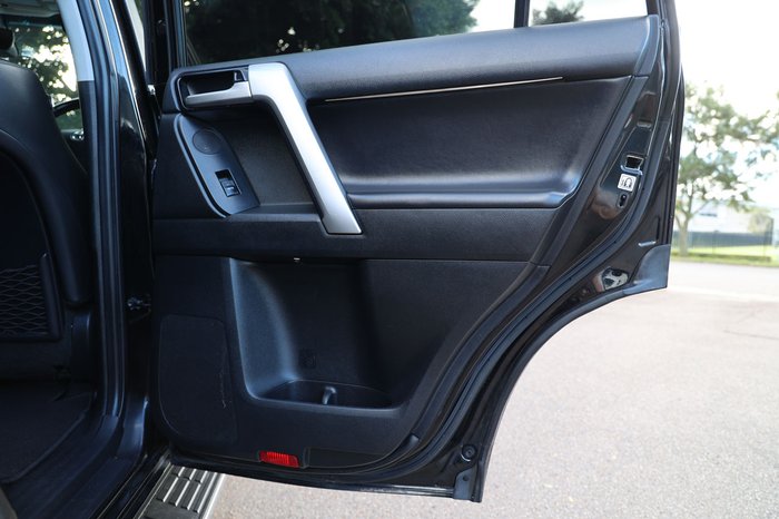 2021 Toyota Landcruiser Prado VX