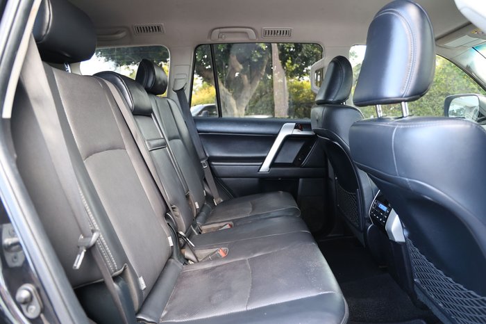 2021 Toyota Landcruiser Prado VX