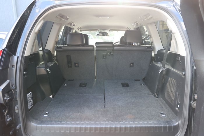 2021 Toyota Landcruiser Prado VX