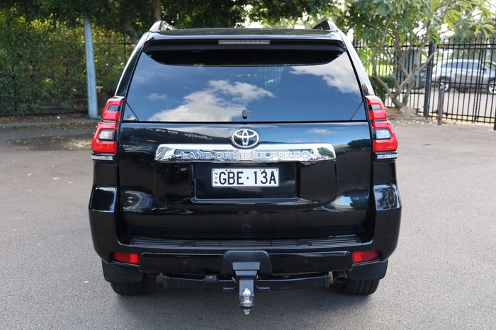 2021 Toyota Landcruiser Prado VX