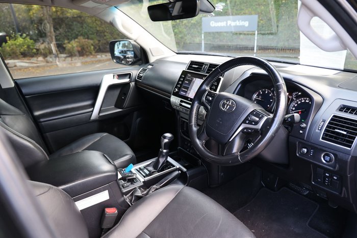 2021 Toyota Landcruiser Prado VX