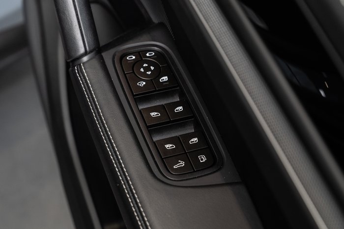 2024 Porsche Cayenne E-Hybrid