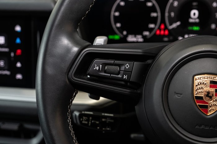 2024 Porsche Cayenne E-Hybrid