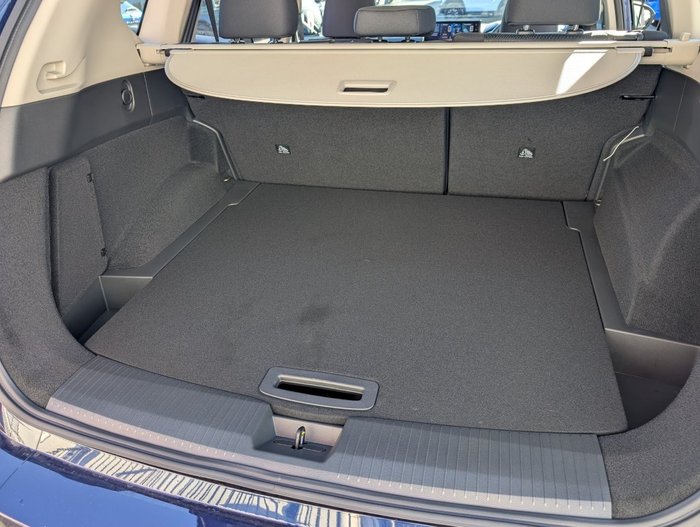 2025 NISSAN X-TRAIL ST