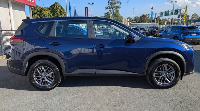 2025 NISSAN X-TRAIL ST