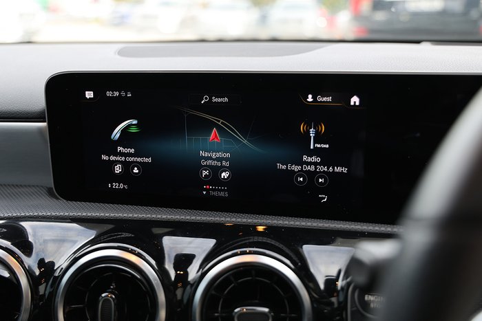 2019 MERCEDES-BENZ A180 2019 MERCEDES-BENZ A180  7 SP AUTO DUAL CLUTCH 4D SEDAN T4 