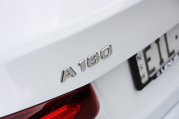 2019 MERCEDES-BENZ A180 2019 MERCEDES-BENZ A180  7 SP AUTO DUAL CLUTCH 4D SEDAN T4 