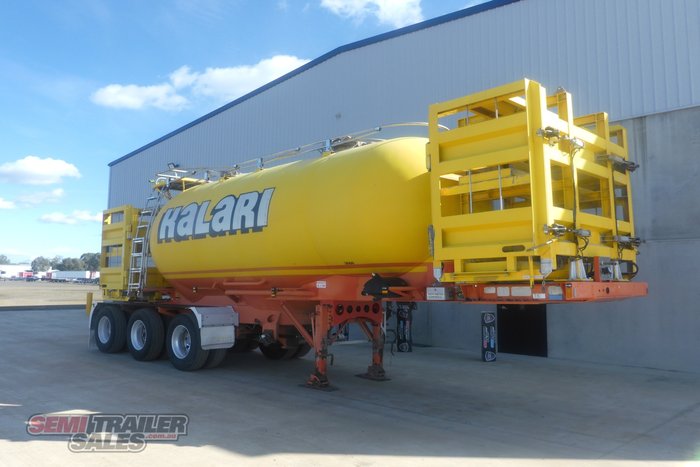 2015 Jamieson Boomer Bulk Tanker Road Train Lead