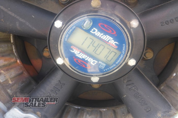 1994 Haulmark Bogie Steel Speck Flat Top