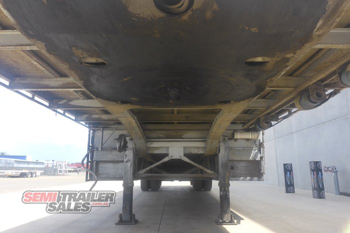 1994 Haulmark Bogie Steel Speck Flat Top