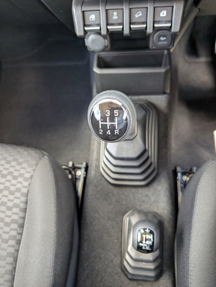 2026 SUZUKI JIMNY GLX MY26