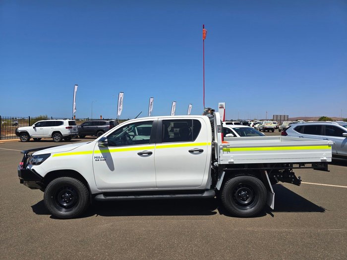 2021 Toyota Hilux SR White