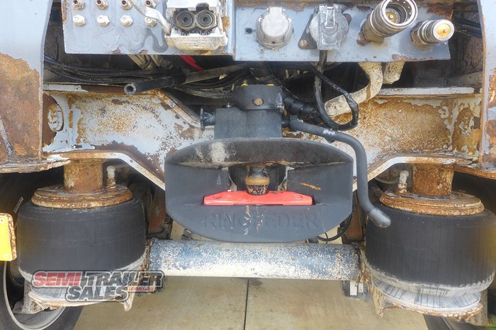 2018 Howard Porter Tri Axle Side Tipper Road Train Lead