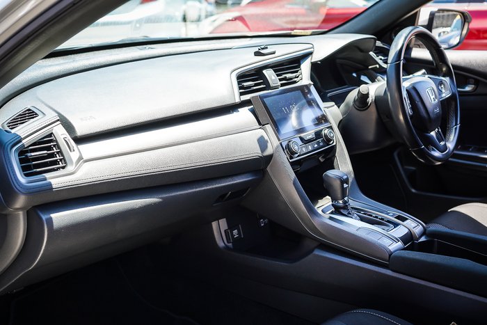 2018 HONDA CIVIC VTi-S