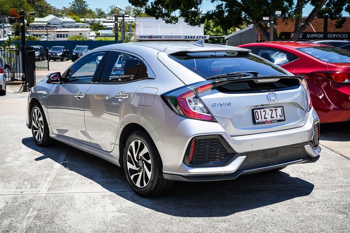 2018 HONDA CIVIC VTi-S