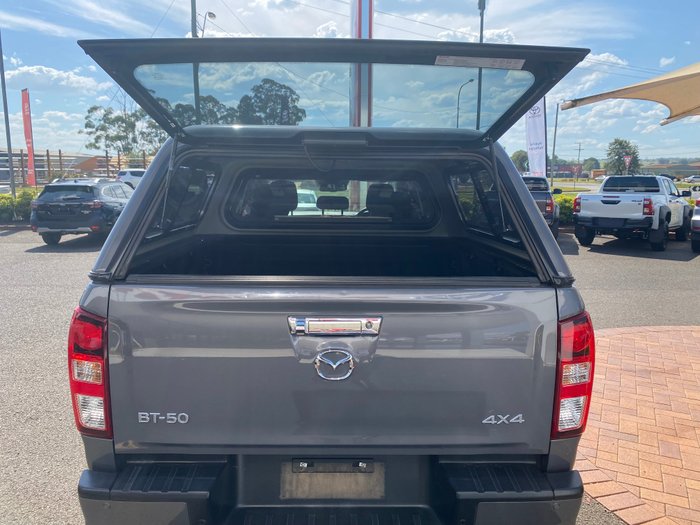 2021 Mazda BT-50 Mazda BT-50 B 6AUTO 3.0L DUAL CAB PICKUP XTR 4X4