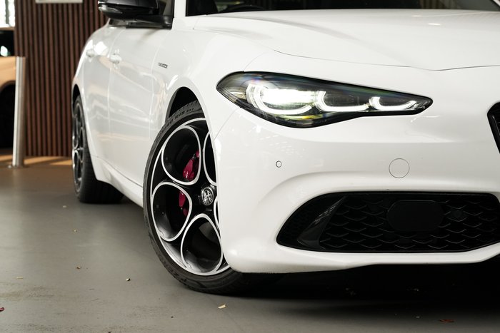 2023 Alfa Romeo Giulia Veloce