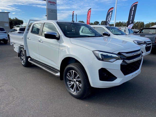 2025 ISUZU D-MAX LSU
