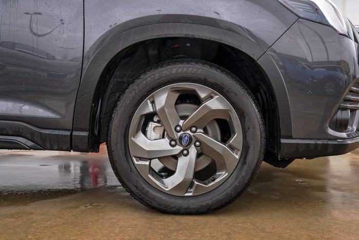 2024 Subaru FORESTER 
