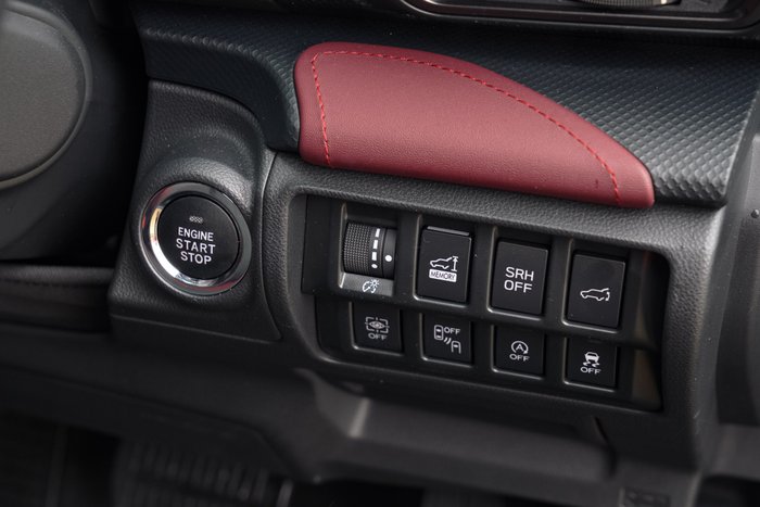 2024 Subaru FORESTER 
