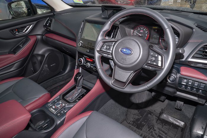 2024 Subaru FORESTER 
