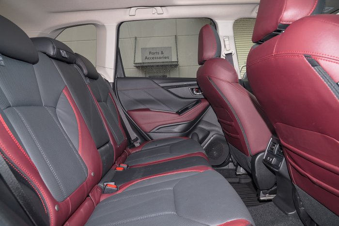 2024 Subaru FORESTER 