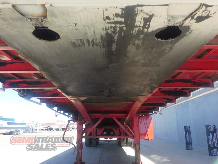 1999 Freighter 48FT Flat Top