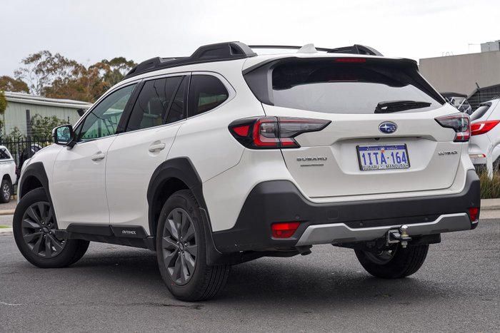 2025 Subaru Outback AWD