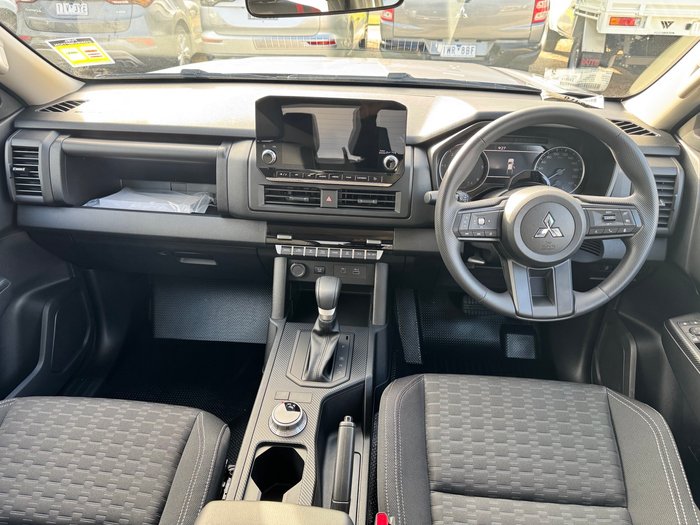 2026 MITSUBISHI Triton GLX+