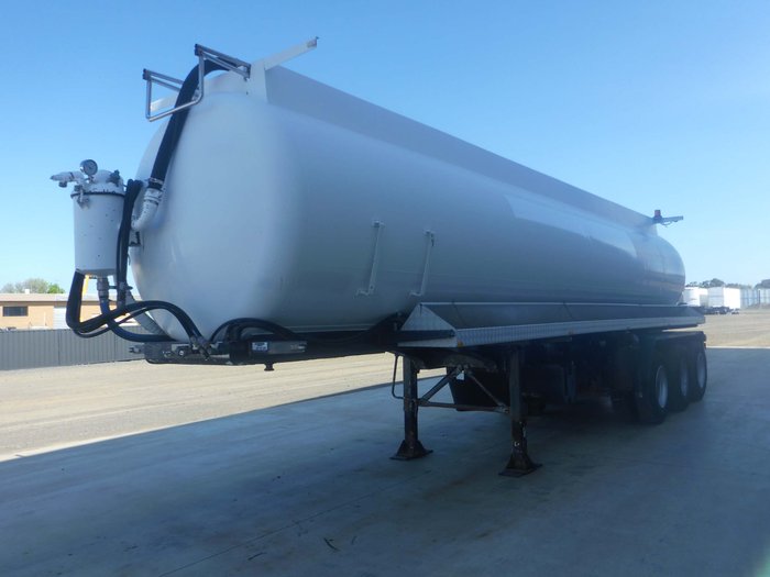 2013 Stonestar Vacuum Tanker