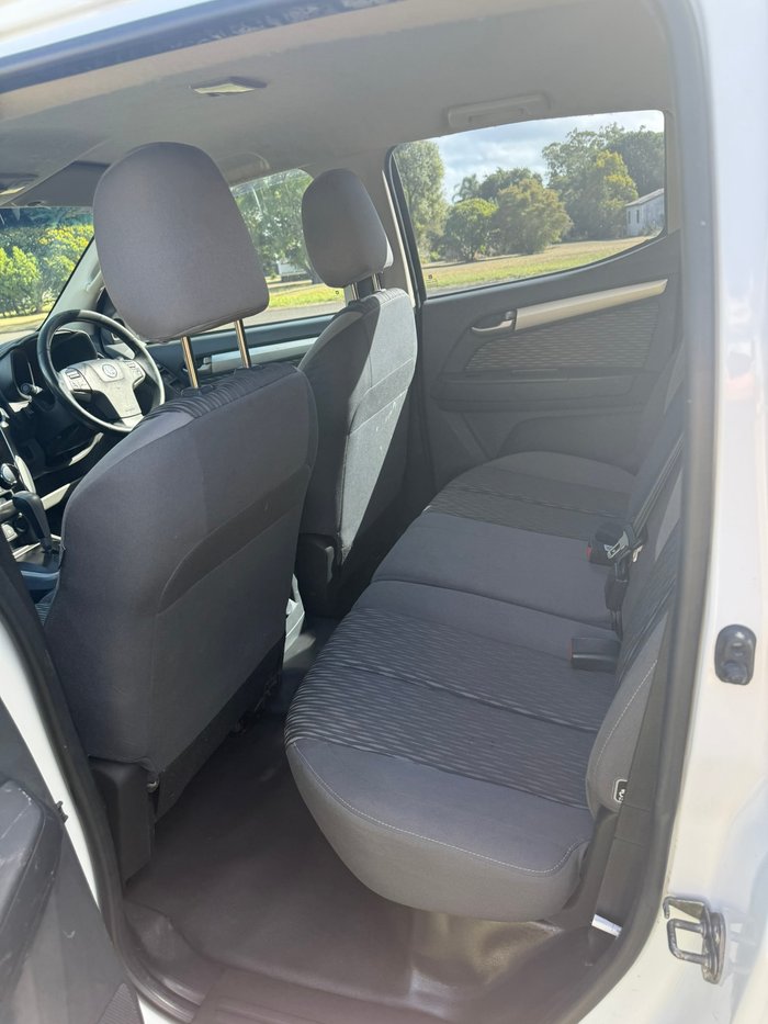 2015 HOLDEN COLORADO LS