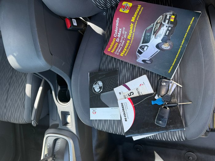 2015 HOLDEN COLORADO LS