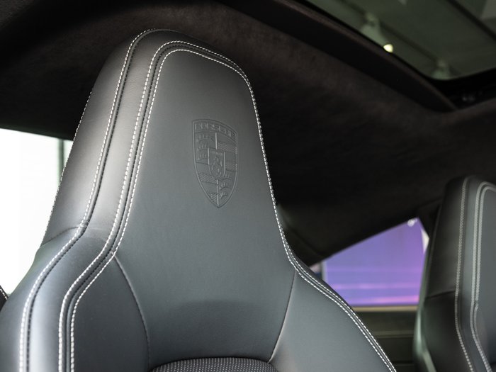 2025 Porsche 911 Carrera GTS