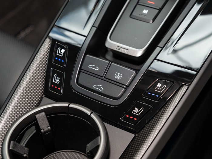 2025 Porsche 911 Carrera GTS