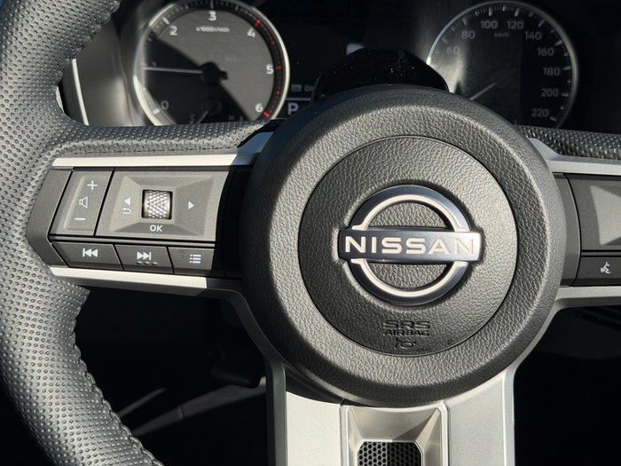 2026 Nissan Navara ST-X